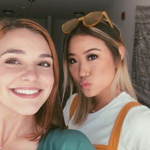 Meet your Posher, Elisha